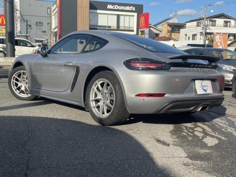 718 CAYMAN