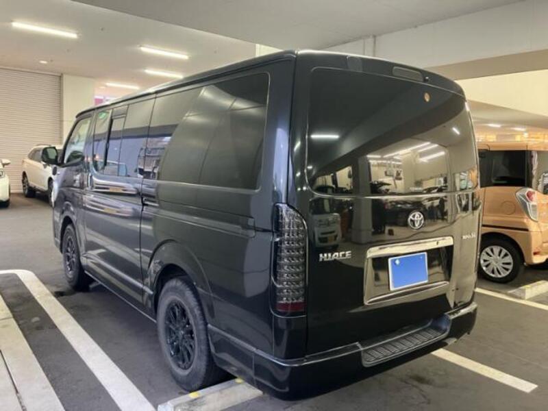 HIACE VAN