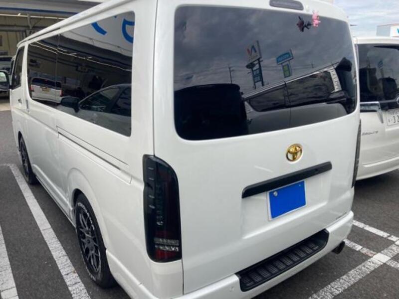 HIACE VAN