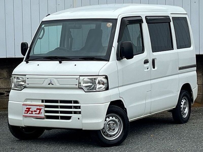 MITSUBISHI MINICAB VAN