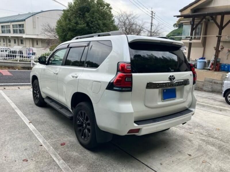 LAND CRUISER PRADO