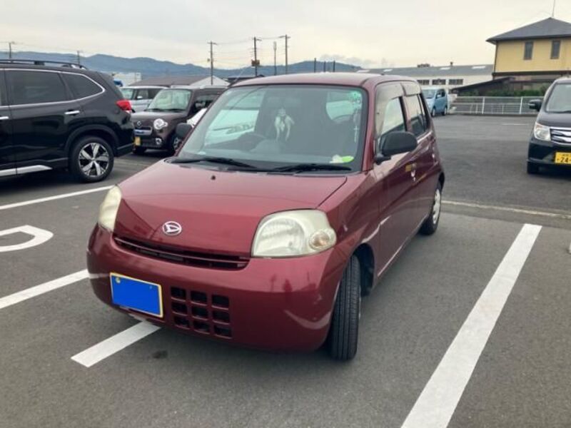 DAIHATSU ESSE