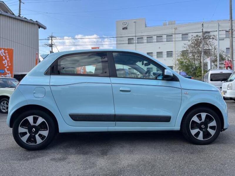 TWINGO