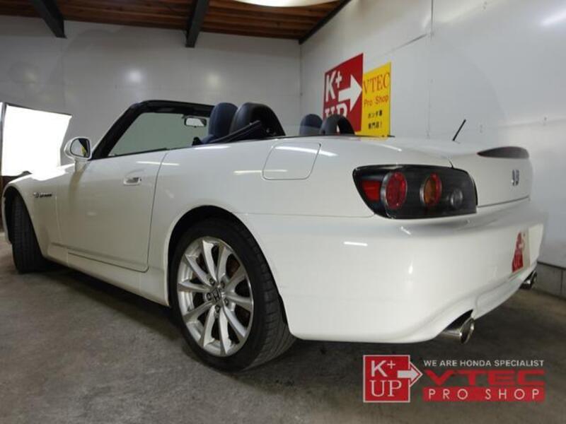 S2000