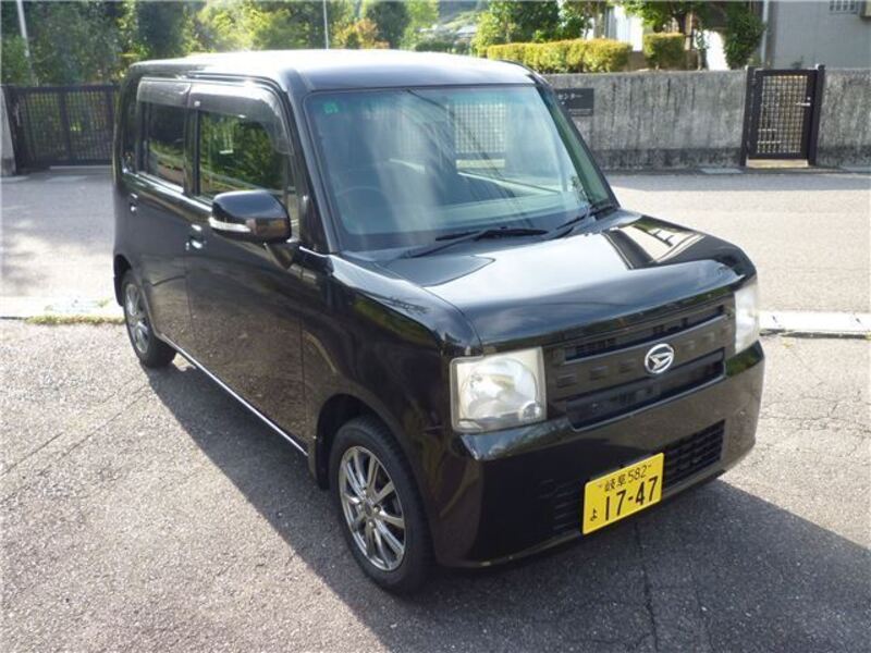 DAIHATSU MOVE CONTE
