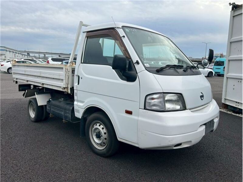 NISSAN VANETTE TRUCK