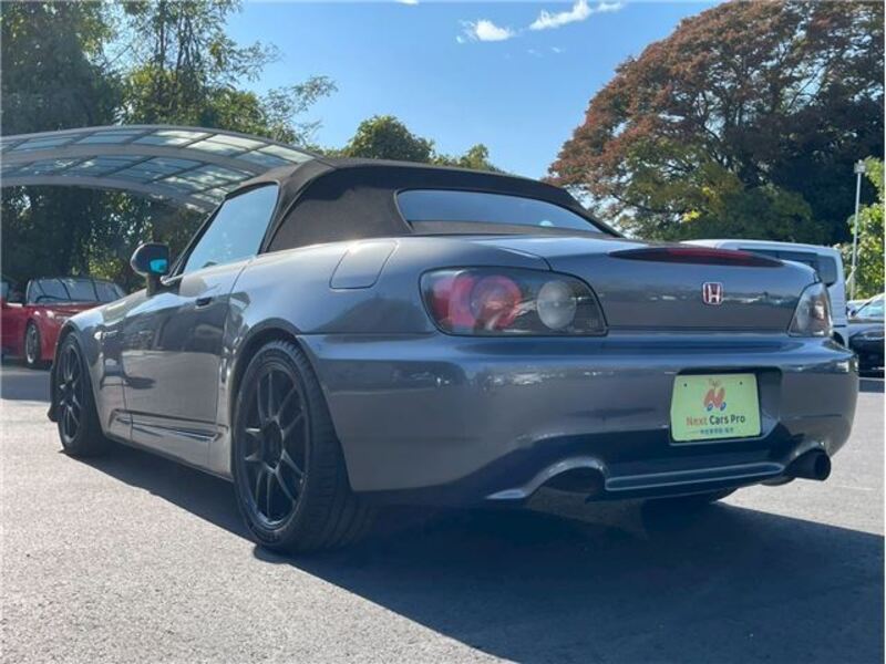 S2000
