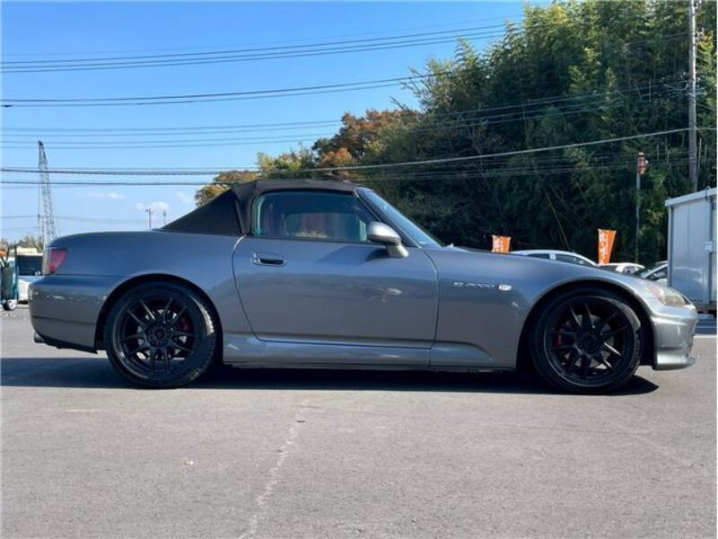 S2000