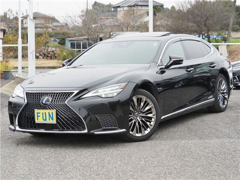 LEXUS LS