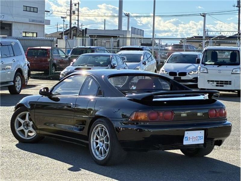 MR2