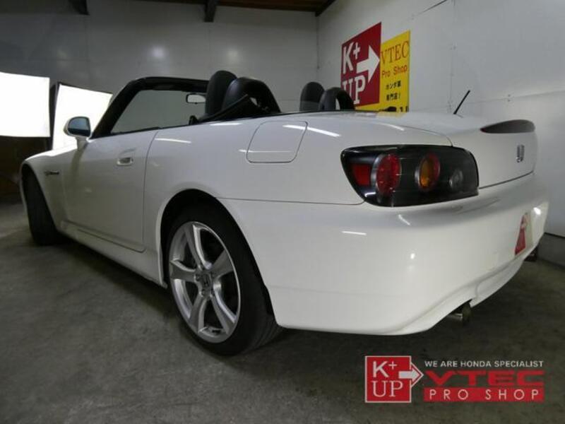 S2000
