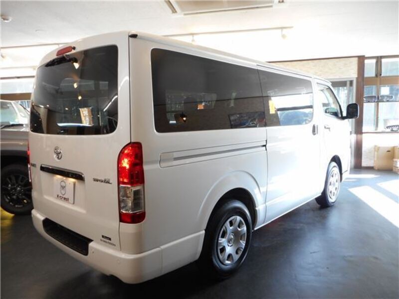 HIACE