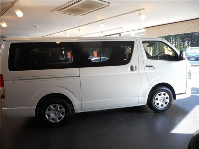 HIACE