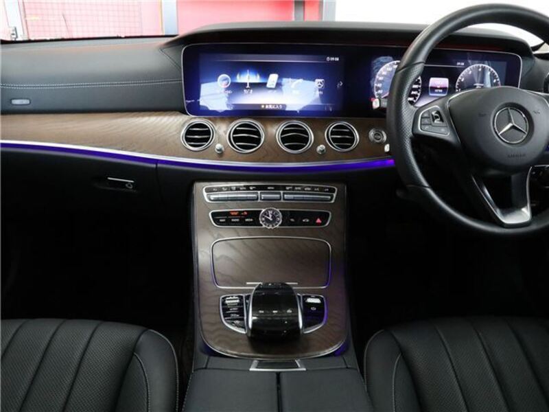 E-CLASS