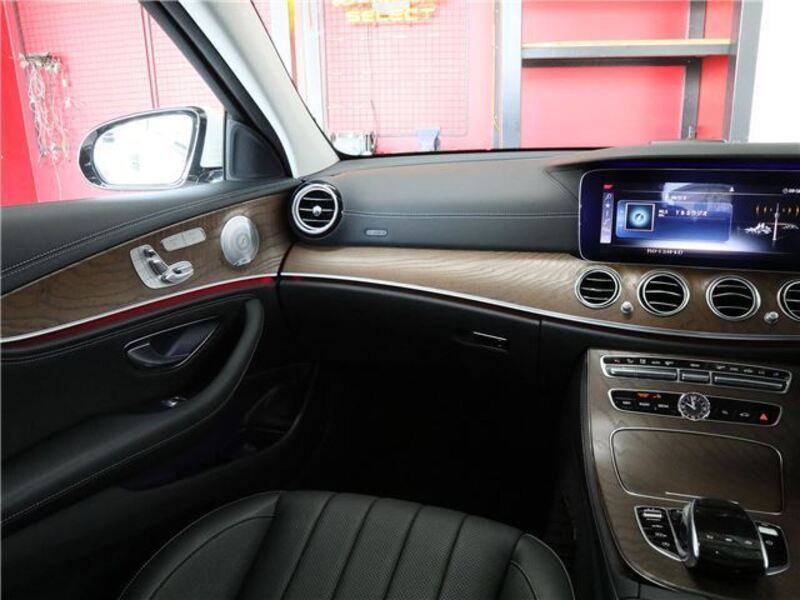 E-CLASS