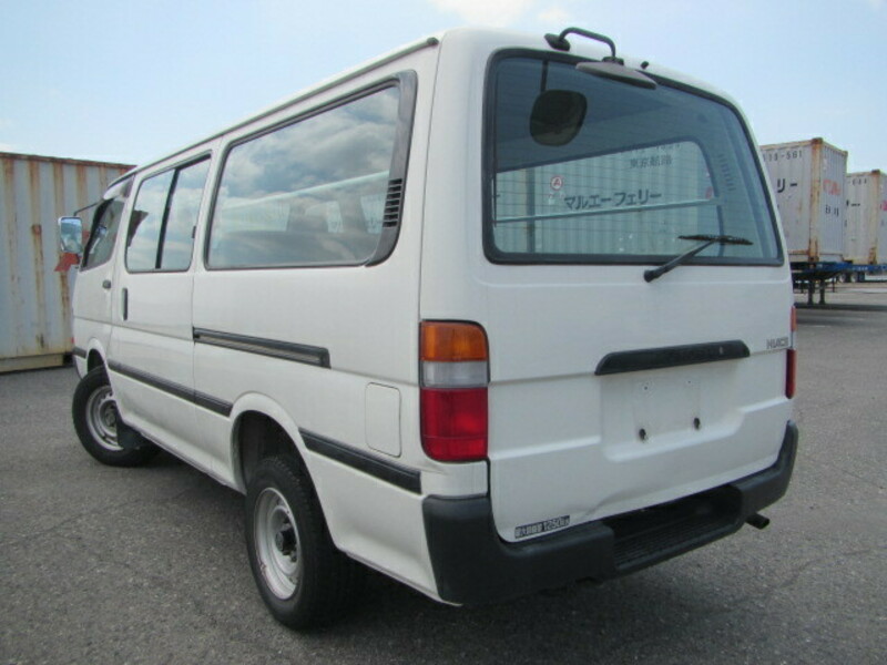 HIACE VAN