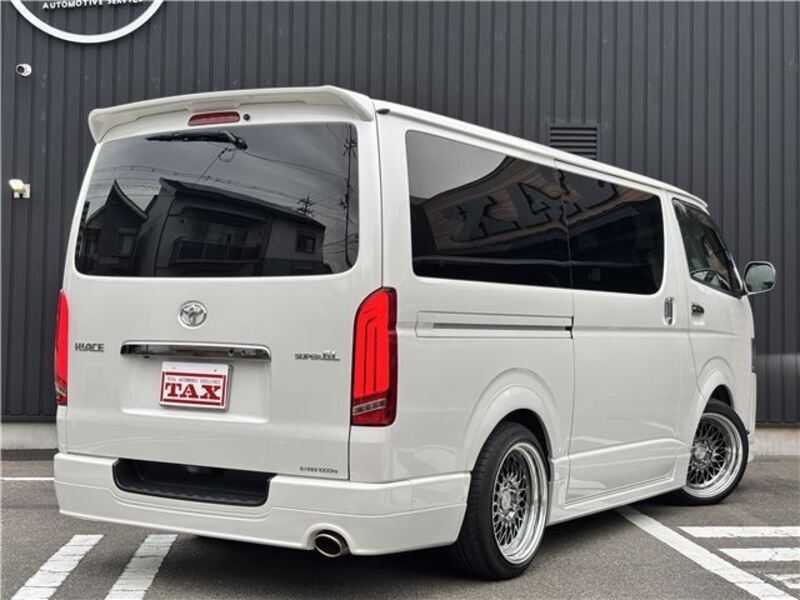 HIACE