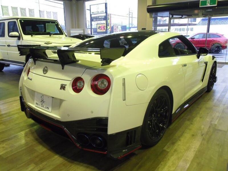 GT-R