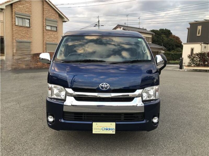 HIACE VAN