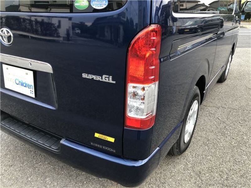 HIACE VAN