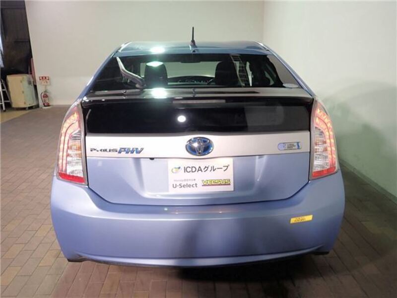 PRIUS PHV