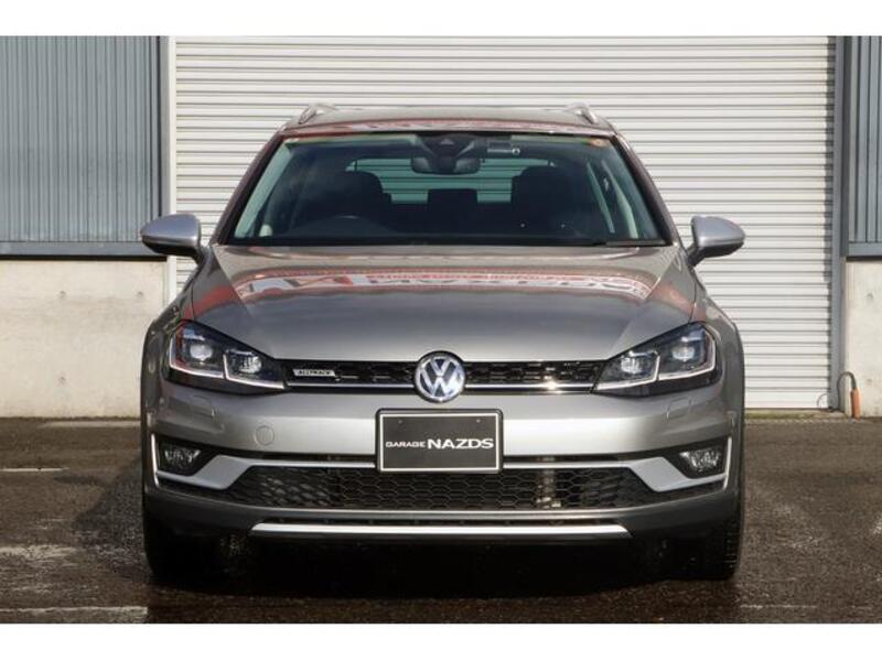 GOLF ALLTRACK