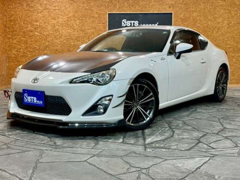 TOYOTA 86