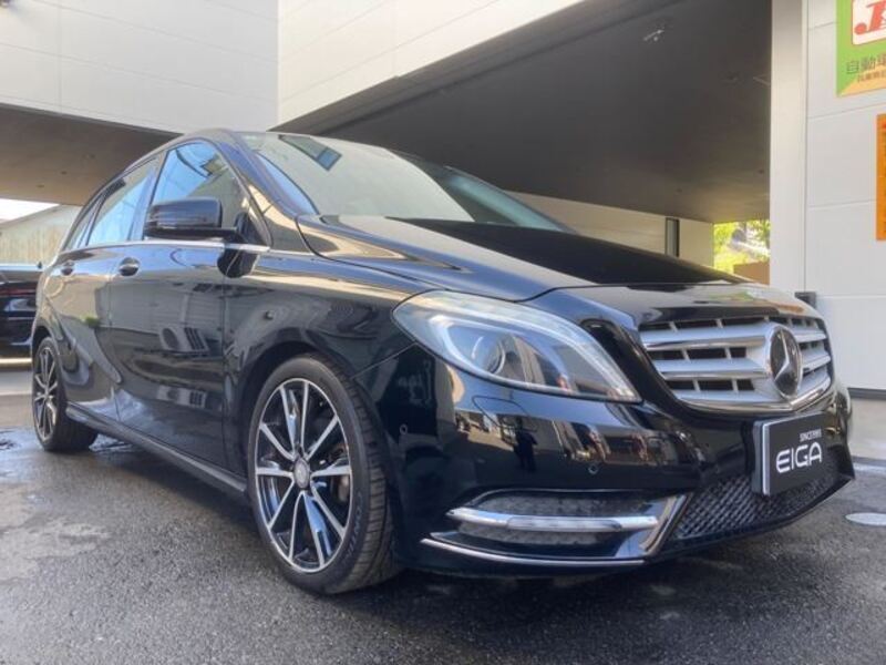 MERCEDES-BENZ B-CLASS