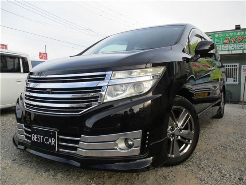 NISSAN ELGRAND
