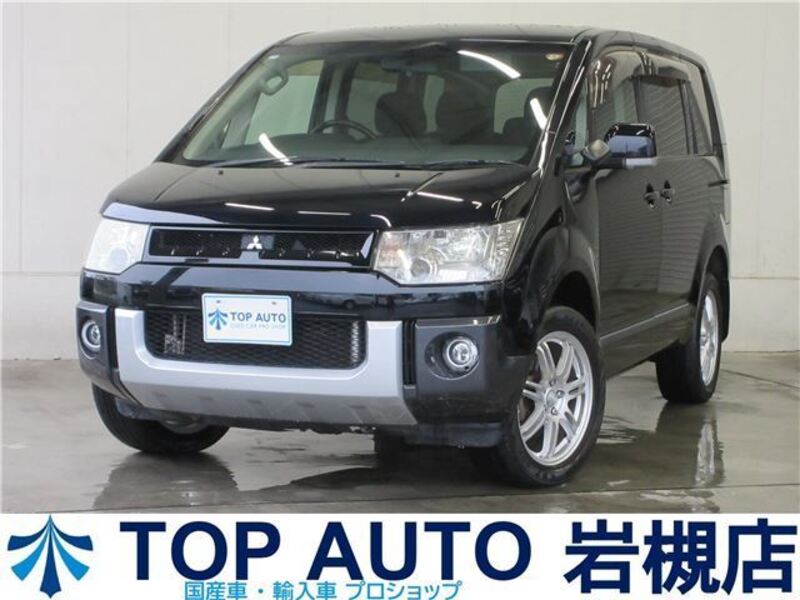 MITSUBISHI DELICA D5