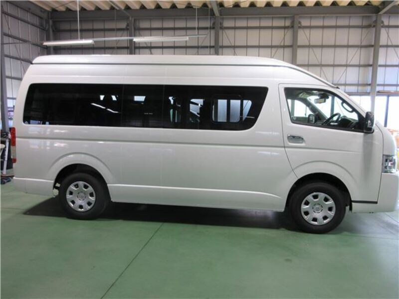 HIACE