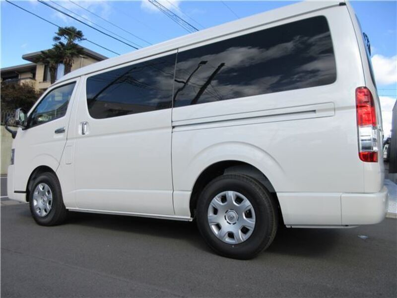 HIACE
