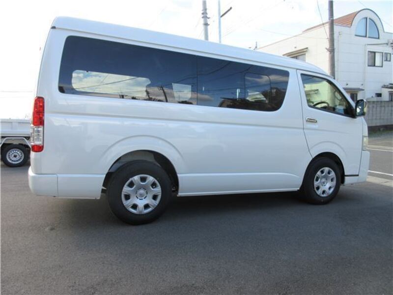 HIACE