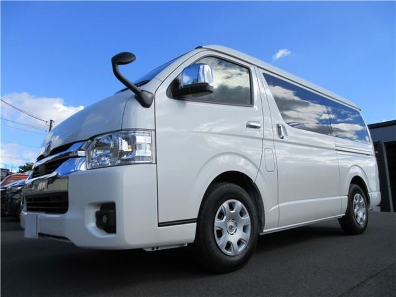HIACE