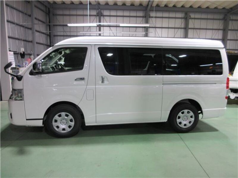 HIACE