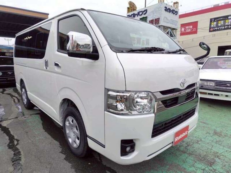 HIACE VAN