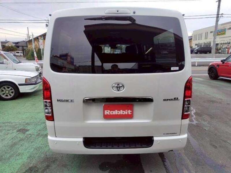 HIACE VAN