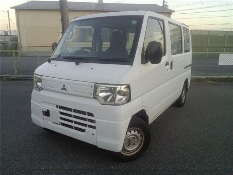 MITSUBISHI MINICAB VAN