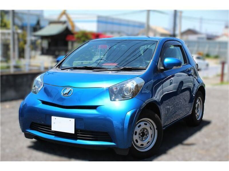 TOYOTA IQ
