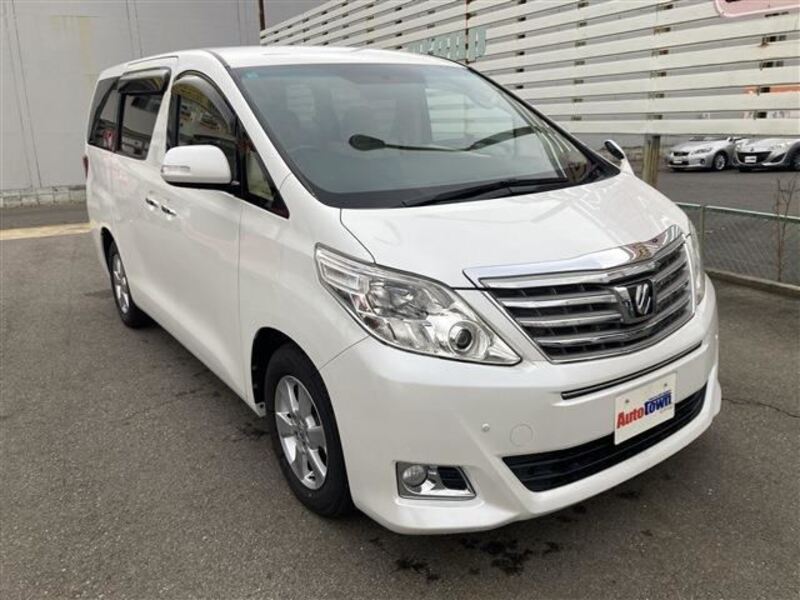 TOYOTA ALPHARD