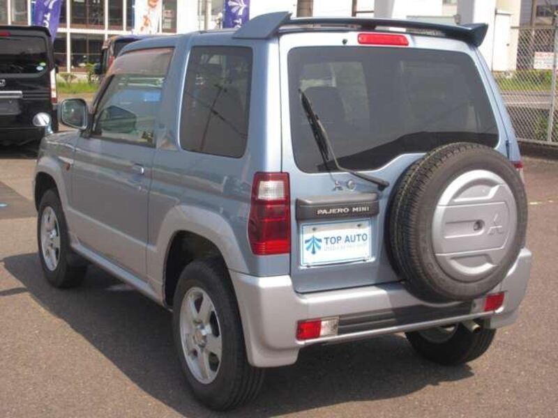 PAJERO MINI