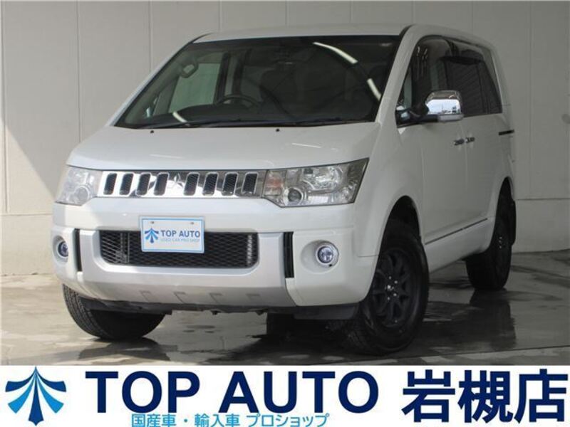 MITSUBISHI DELICA D5