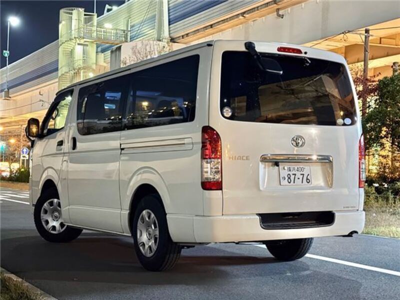 HIACE VAN