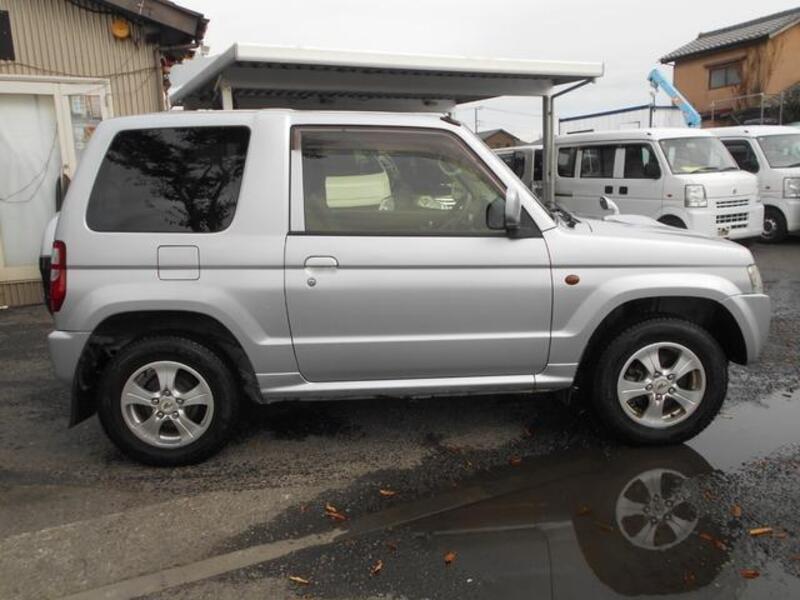 PAJERO MINI
