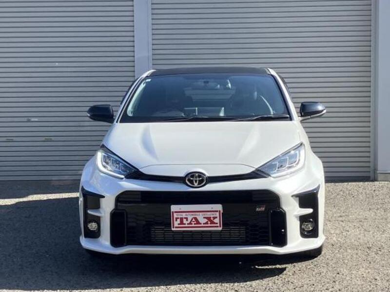 GR YARIS