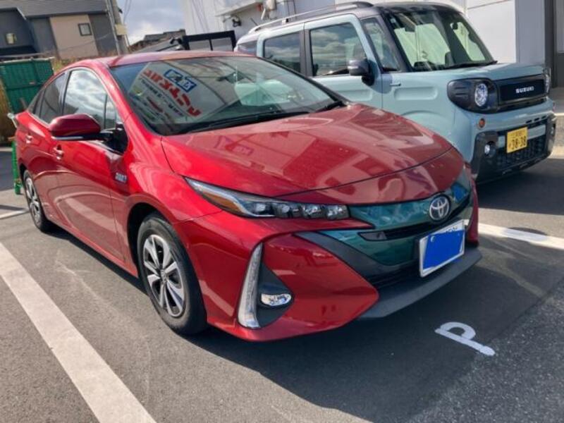 PRIUS PHV