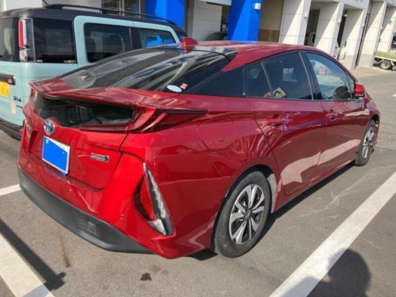 PRIUS PHV