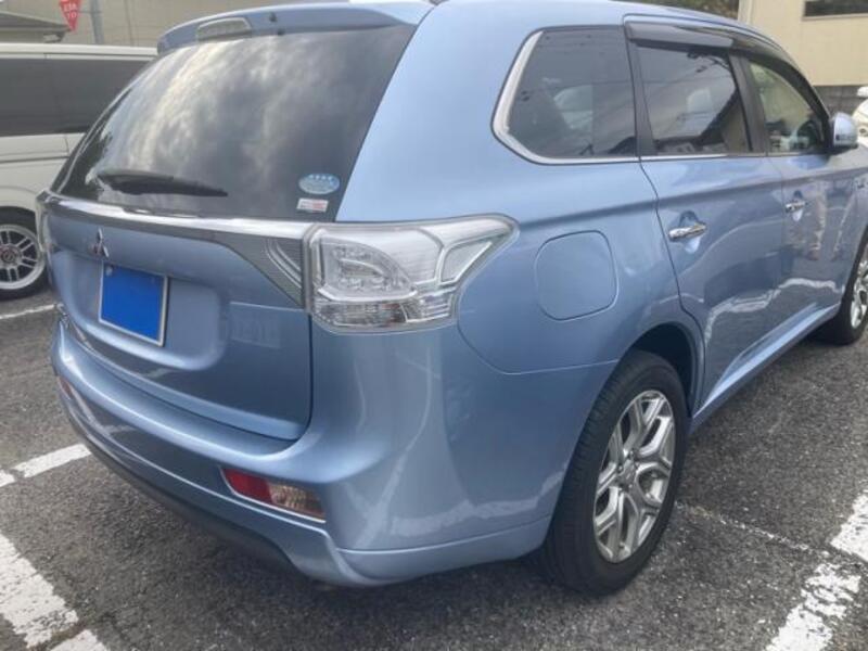 OUTLANDER PHEV