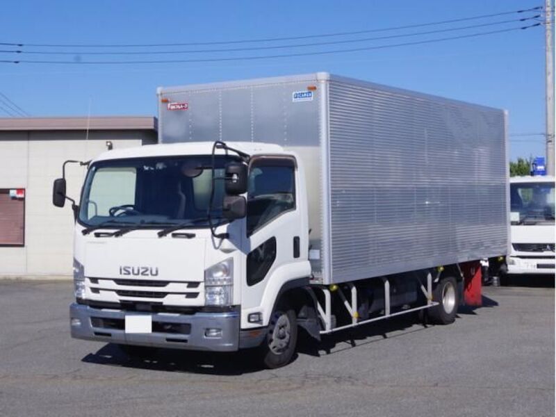 ISUZU FORWARD