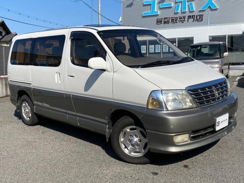 GRAND HIACE